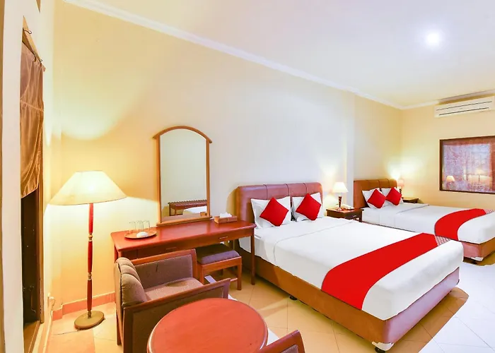 Super Oyo Townhouse Oak Maxi Legian 3*
