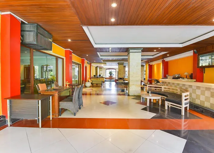 Super Oyo Townhouse Oak Maxi Legian Hotel