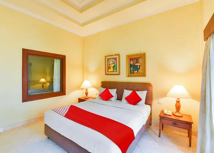 Hotel Super Oyo Townhouse Oak Maxi Legian