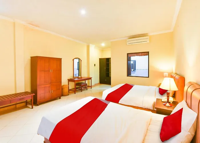 Super Oyo Townhouse Oak Maxi Legian Hotel 3*