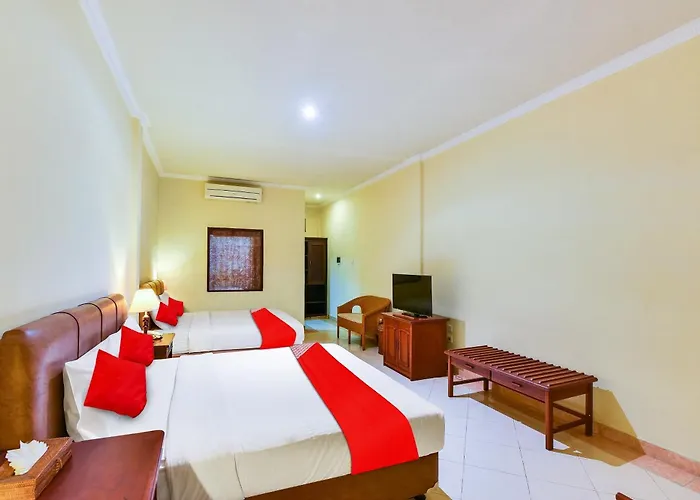 Super Oyo Townhouse Oak Maxi Legian Hotel Kuta Lombok