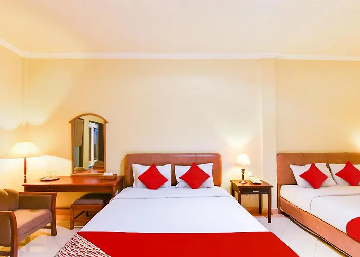Hotel Super Oyo Townhouse Oak Maxi Legian 3*