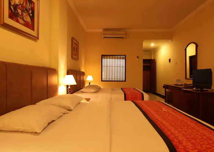 Super Oyo Townhouse Oak Maxi Legian 3*