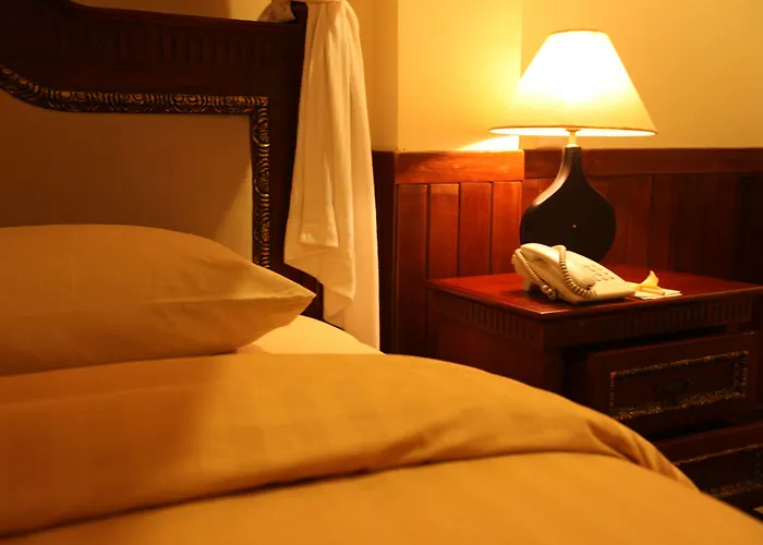 Super Oyo Townhouse Oak Maxi Legian Hotel 3*
