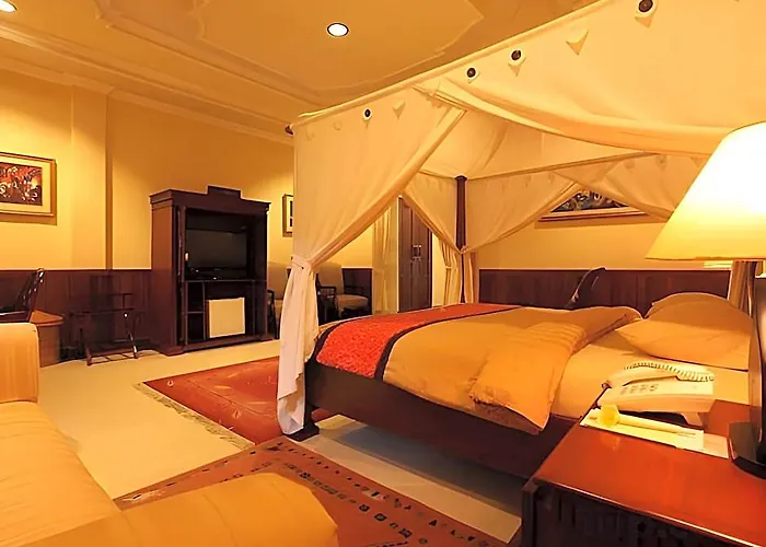 Super Oyo Townhouse Oak Maxi Legian