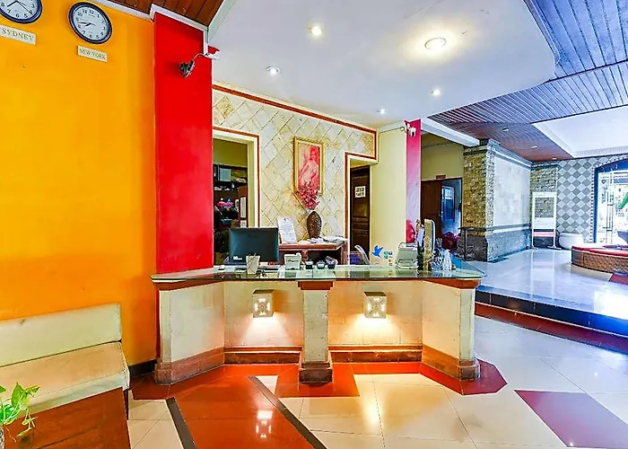 Super Oyo Townhouse Oak Maxi Legian Hotel